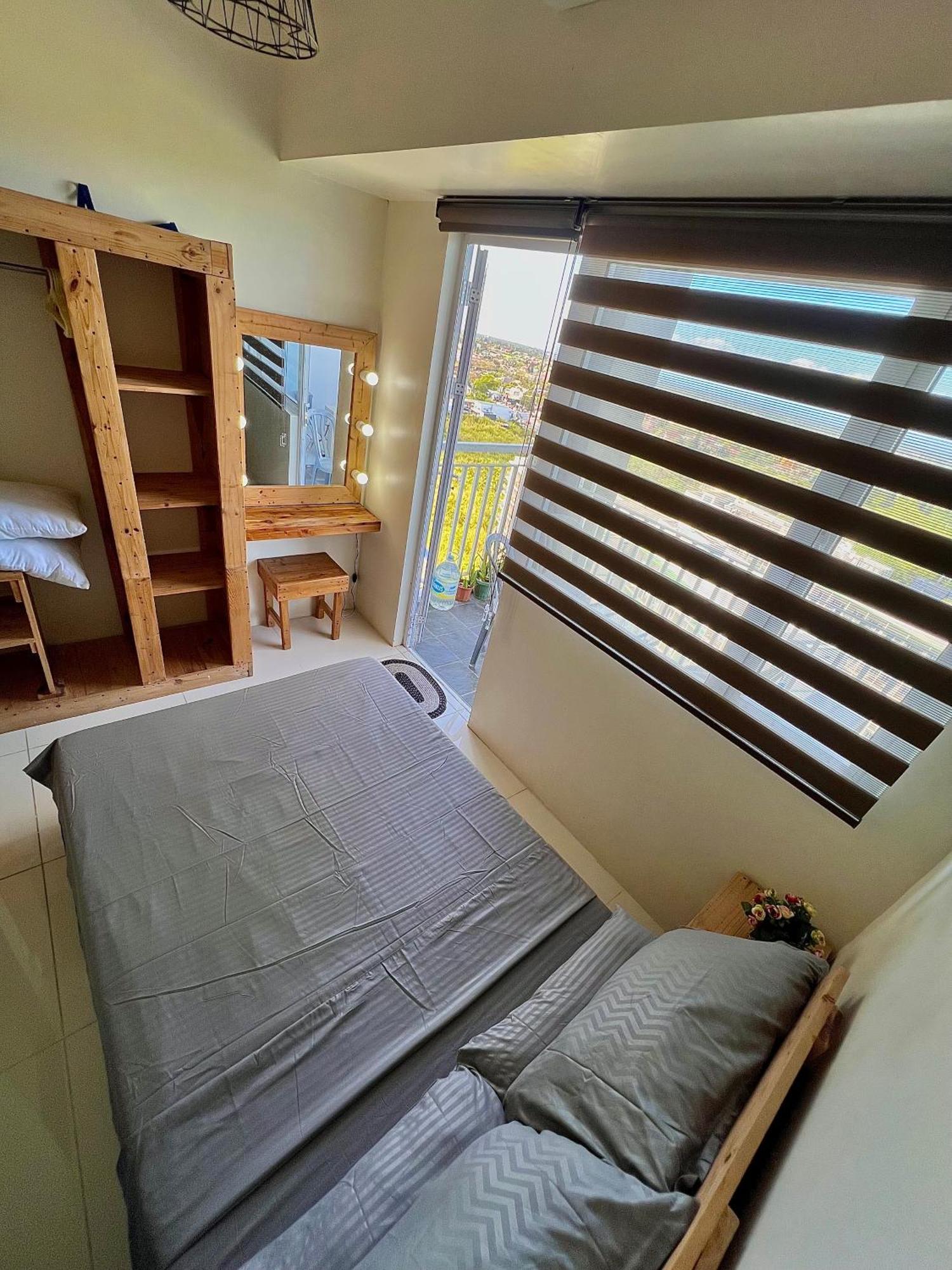 The Pallet House, Wind Residences Tagaytay Tagaytay City Exteriör bild